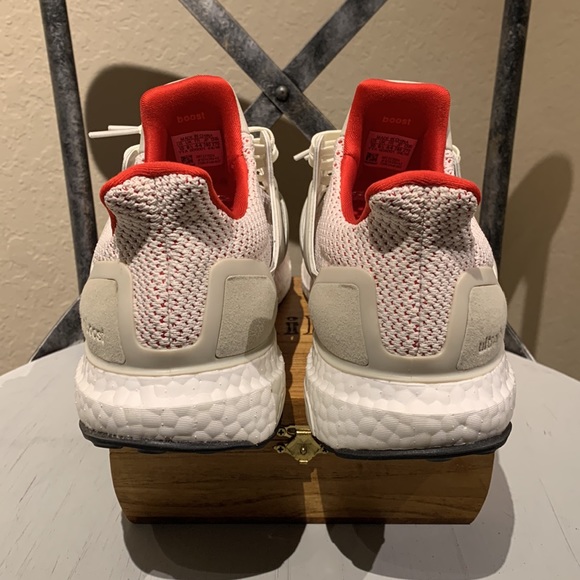 Mens Adidas Ultraboost ‘Tuan Yuan’ LTD size 10 hard to find - Picture 3 of 7